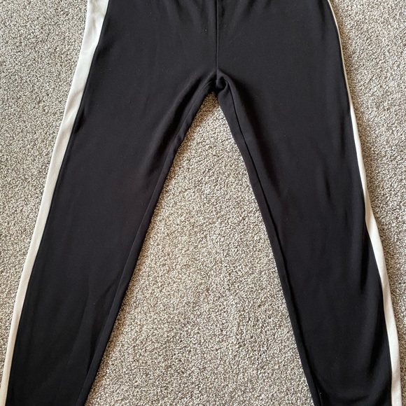 Vera Wang Lounge Wear M/L Excellent Condition - Picture 5 of 7